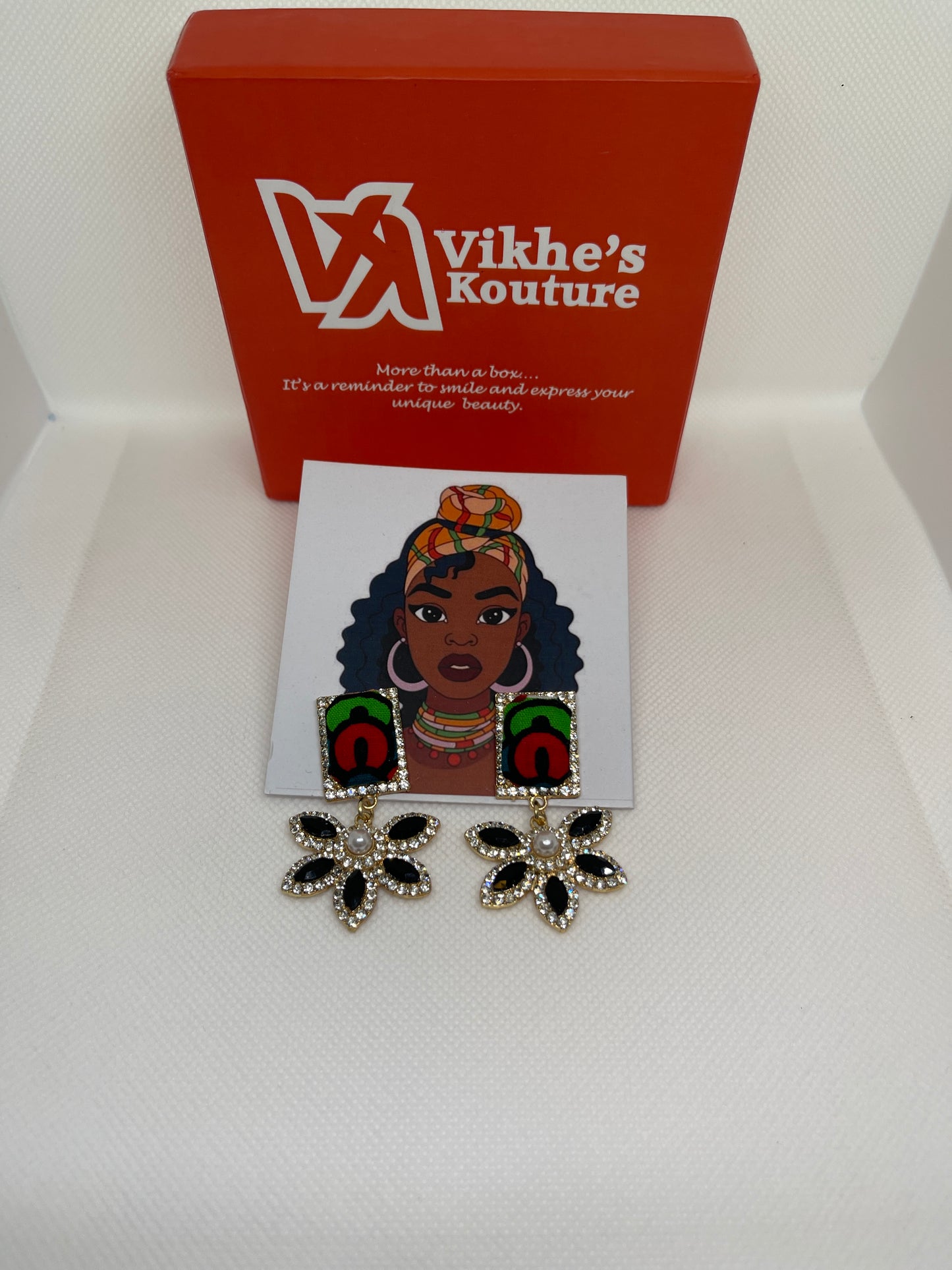 STAR Earring (green & red)
