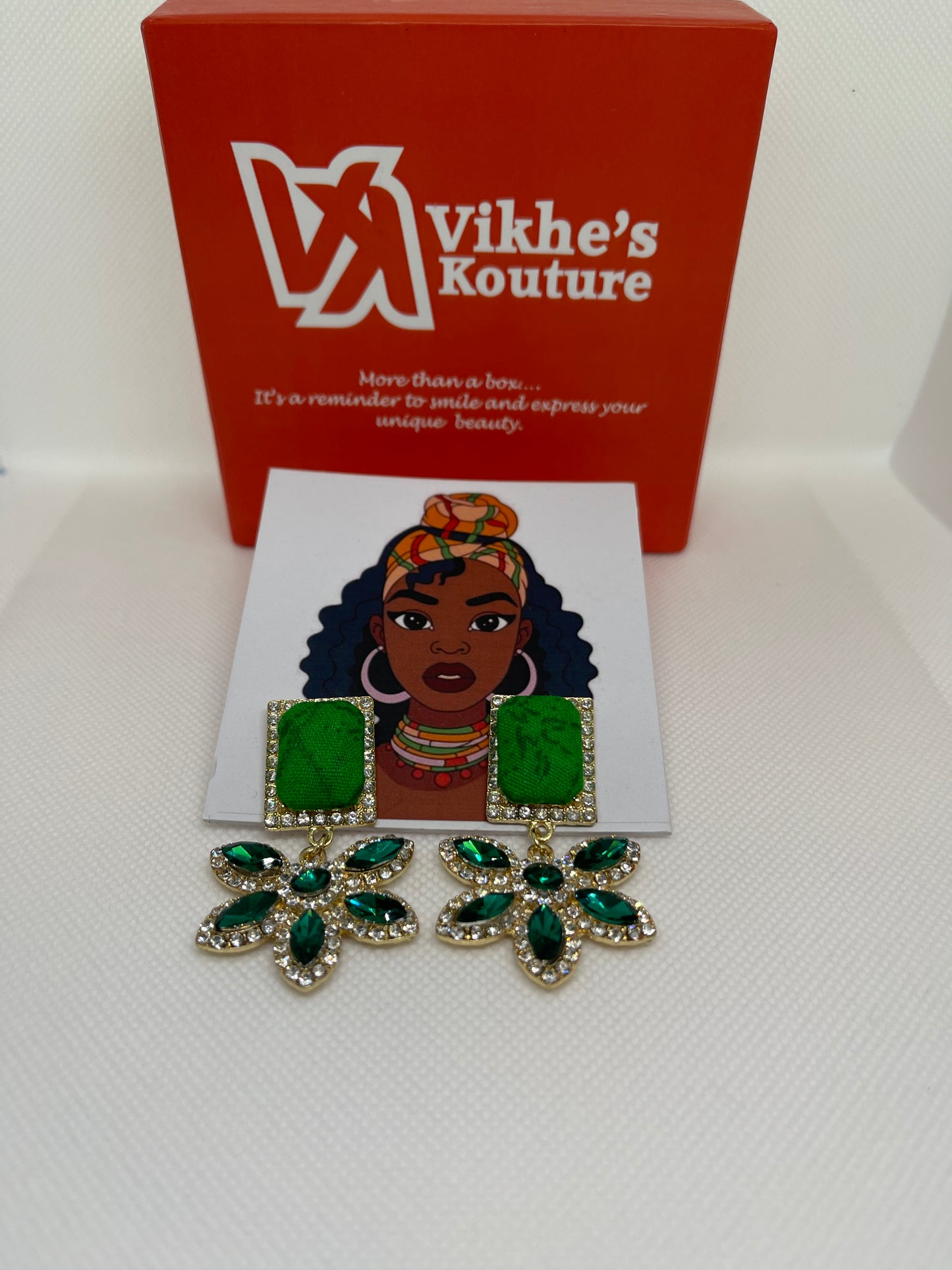 STAR Earring (green)