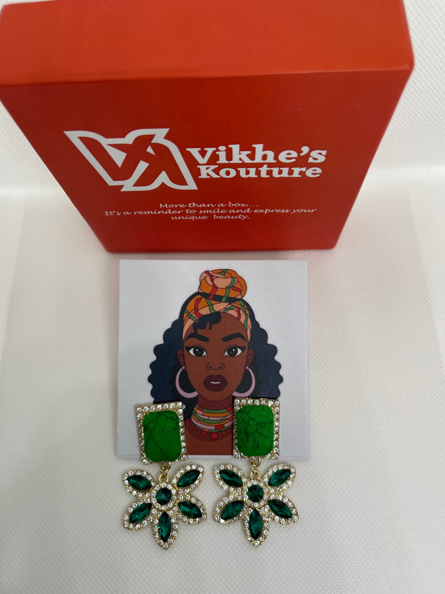 STAR Earring (green)