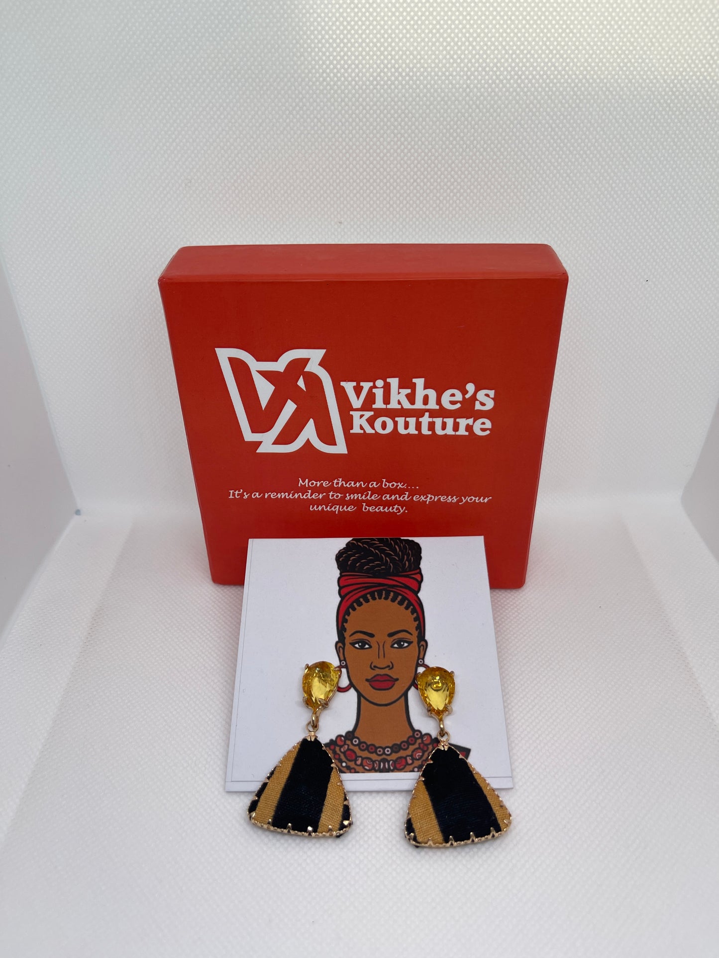 Victoria Earring