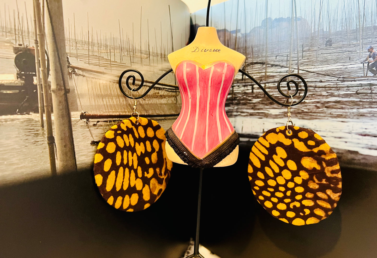 Lady Vick Earrings