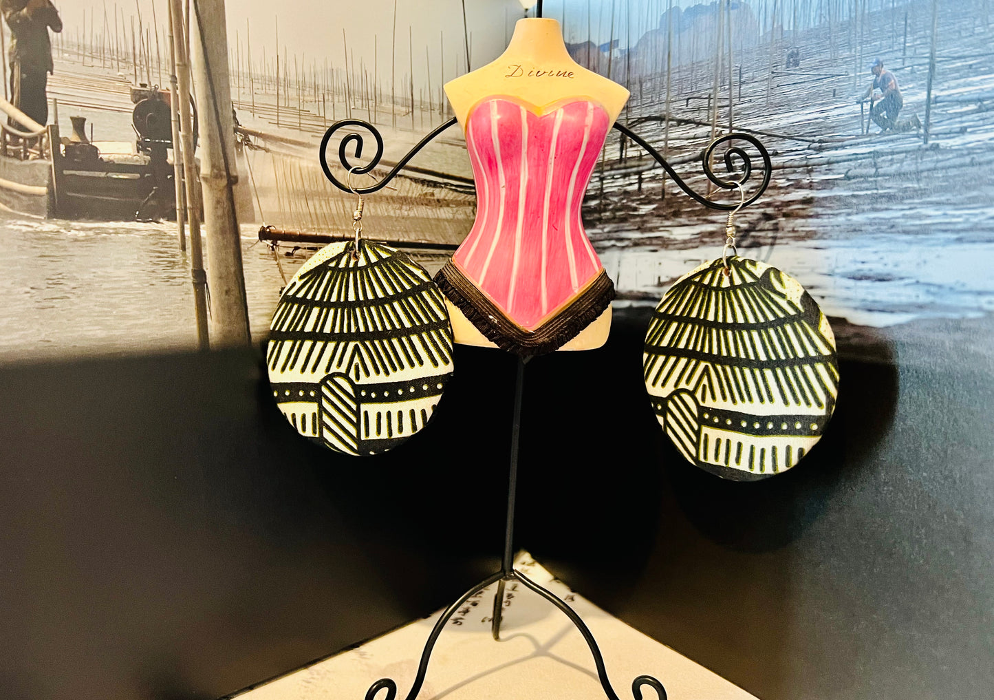 Lady Vick Earrings
