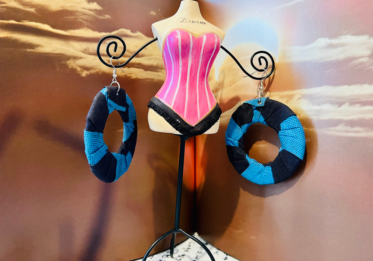 Lady Vick Earrings